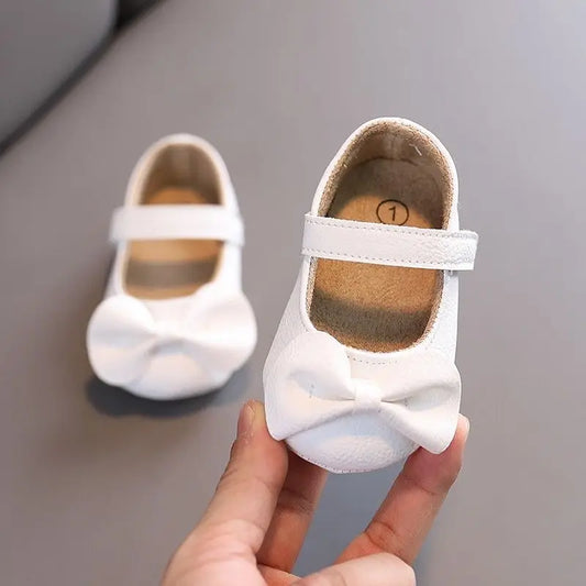 Fashion Baby Shoes Infant Princess Dress Shoes Non-slip Rubber Flat Soft-sole PU First Walkers Newborn Girl Bow Baptist Shoes
