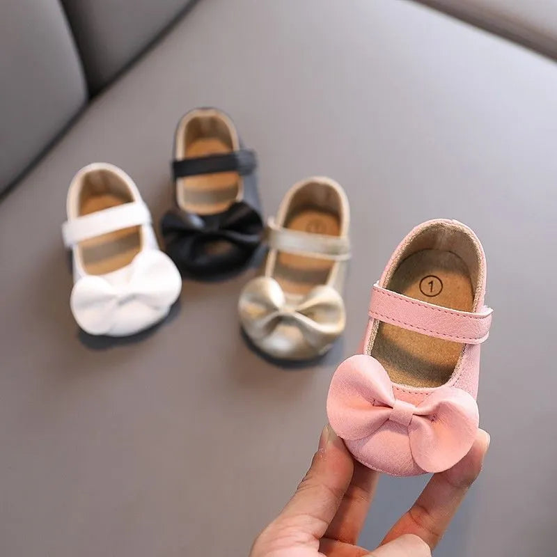 Fashion Baby Shoes Infant Princess Dress Shoes Non-slip Rubber Flat Soft-sole PU First Walkers Newborn Girl Bow Baptist Shoes